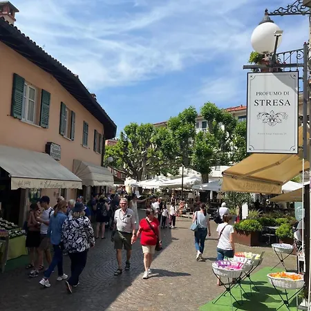 - Isola Bella Apartament *